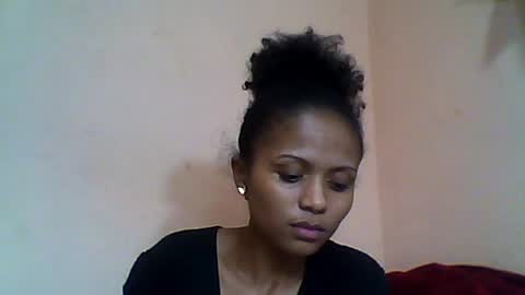 Snapshot of sylvaniah01 chatting on June 20, 9:50 pm sylvaniah01 online show from June 20, 9:50 pm