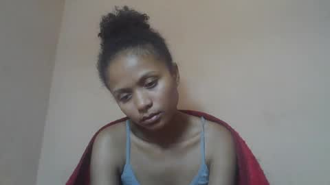 Snapshot of sylvaniah01 chatting on July 4, 8:04 pm sylvaniah01 online show from July 4, 8:04 pm