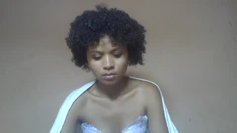 Snapshot of sylvaniah01 chatting on July 7, 7:29 pm sylvaniah01 online show from July 7, 7:29 pm