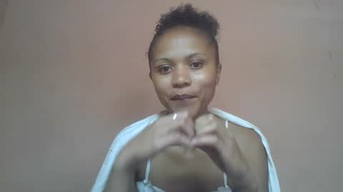 Snapshot of sylvaniah01 chatting on July 9, 8:07 am sylvaniah01 online show from July 9, 8:07 am