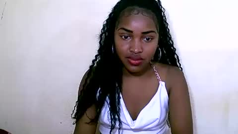 sylviasexy27 online show from December 22, 8:38 am