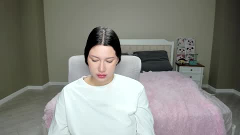 Mila online show from November 12, 12:55 am