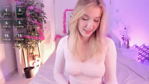 Ellie online show from December 22, 7:16 am