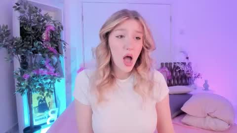 Ellie online show from January 18, 7:23 am