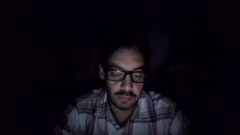 Snapshot of t_fuenzalida chatting on May 5, 3:47 am t_fuenzalida online show from May 5, 3:47 am