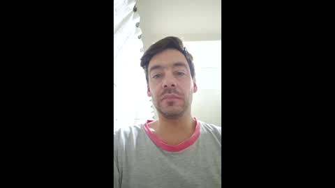 Snapshot of t_fuenzalida chatting on May 20, 8:42 am t_fuenzalida online show from May 20, 8:42 am