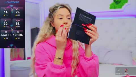 Snapshot of taahiraarabian chatting on January 8, 1:09 pm Arianna online show from January 8, 1:09 pm