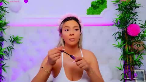 Snapshot of taahiraarabian chatting on September 24, 12:30 pm Arianna online show from September 24, 12:30 pm