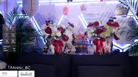 Snapshot of taanni_bc chatting on September 11, 9:59 pm TAANNI online show from September 11, 9:59 pm