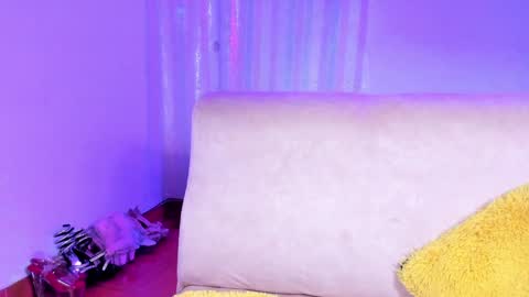 Snapshot of tabitapurple chatting on December 6, 5:44 pm TABITA online show from December 6, 5:44 pm