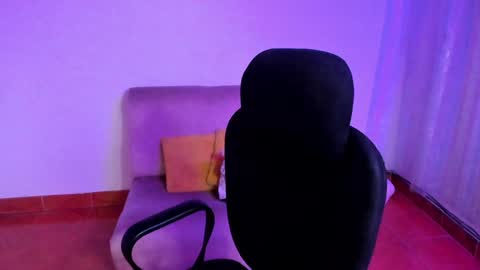 Snapshot of tabitapurple chatting on January 6, 12:02 pm TABITA online show from January 6, 12:02 pm