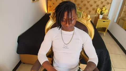 Snapshot of tachala_ chatting on May 12, 3:03 am Tachala online show from May 12, 3:03 am