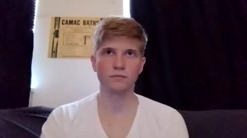 Snapshot of tacony123456 chatting on February 20, 7:25 pm collegetwinkboi online show from February 20, 7:25 pm