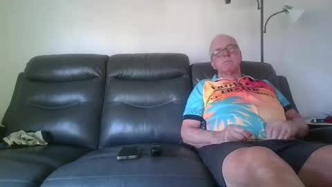 tacrunner66_ online show from June 24, 2:21 am