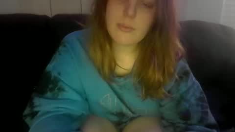 tacyluxe online show from May 16, 5:26 am