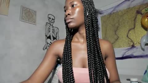 Tahira online show from October 24, 8:05 pm