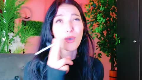 Snapshot of tahirawagner chatting on March 6, 8:33 am TahiraWagner online show from March 6, 8:33 am