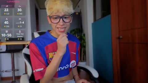 taichi online show from January 31, 9:24 pm