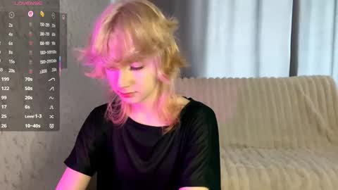 Snapshot of tainastoa chatting on April 24, 12:07 pm Tessa online show from April 24, 12:07 pm