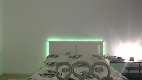 Snapshot of taissa7sirene chatting on March 3, 7:17 pm Taissa Sirene online show from March 3, 7:17 pm