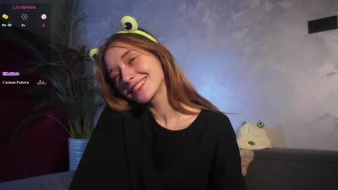 Mia online show from April 10, 2:17 am