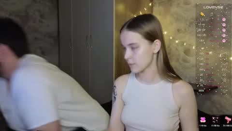 Snapshot of taiti_fox_cub chatting on November 14, 6:28 pm taiti_fox_cub online show from November 14, 6:28 pm