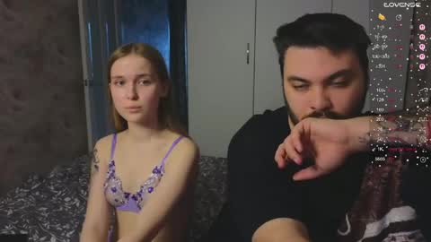 Snapshot of taiti_fox_cub chatting on May 17, 3:19 pm taiti_fox_cub online show from May 17, 3:19 pm