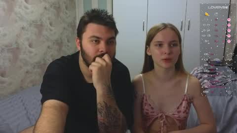 Snapshot of taiti_fox_cub chatting on May 29, 4:27 pm taiti_fox_cub online show from May 29, 4:27 pm