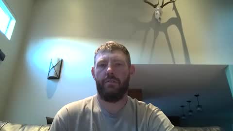 Snapshot of takeitoutdoors chatting on December 3, 11:35 pm takeitoutdoors online show from December 3, 11:35 pm