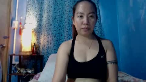 anne online show from April 13, 7:36 am