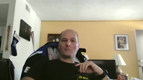 takerlover436295 online show from March 12, 7:38 pm