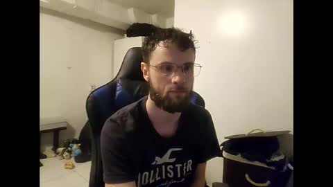 Talen James online show from December 2, 1:44 am