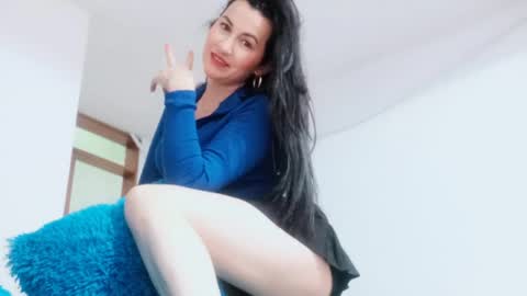Snapshot of talia_mystic chatting on April 29, 5:30 pm Talia mia online show from April 29, 5:30 pm