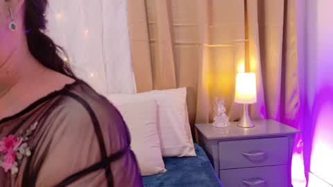 tali  online show from May 1, 5:39 pm