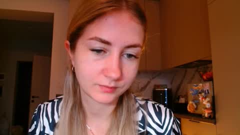  Kira  online show from February 4, 6:19 am