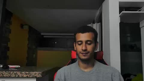 talktome4 online show from April 2, 9:34 pm