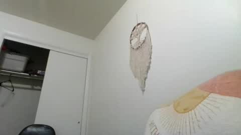 Lily Rhoades online show from April 13, 8:20 am