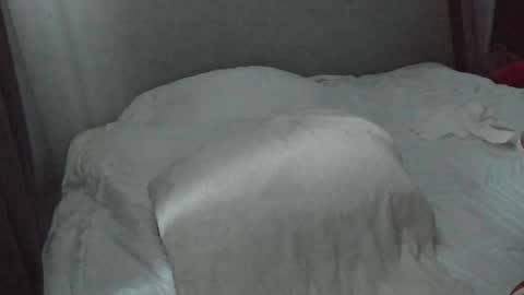 Snapshot of tallglassowater9cut459014 chatting on February 25, 10:08 pm first stream was very fun grateful for every follow and super active chat online show from February 25, 10:08 pm