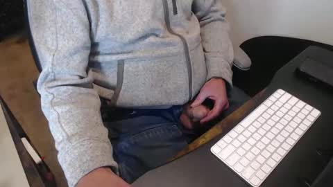 Snapshot of tallguy4unow chatting on January 14, 7:30 pm tallguy4unow online show from January 14, 7:30 pm