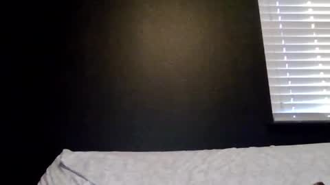 Snapshot of tallhungcloudyy chatting on July 9, 2:48 am tallhungcloudyy online show from July 9, 2:48 am
