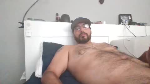 talllatino310 online show from October 11, 7:01 pm