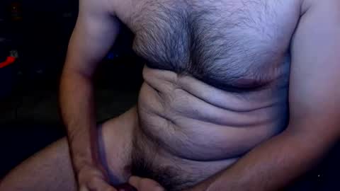 Snapshot of talltannhandsome chatting on May 31, 11:50 am talltannhandsome online show from May 31, 11:50 am