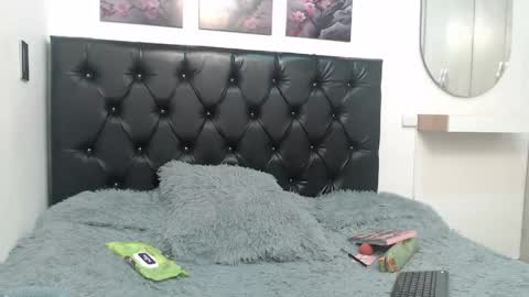 Hi im sara online show from May 13, 2:36 pm