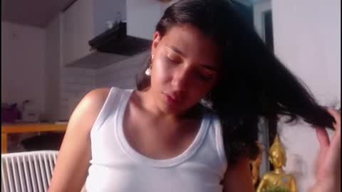 Snapshot of tamara_daniels chatting on May 2, 4:28 am Tamara online show from May 2, 4:28 am