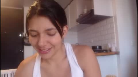Snapshot of tamara_daniels chatting on June 11, 7:01 pm Tamara online show from June 11, 7:01 pm