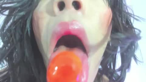 Snapshot of tamara_rouse57 chatting on October 11, 6:23 am tamara_rouse57 online show from October 11, 6:23 am