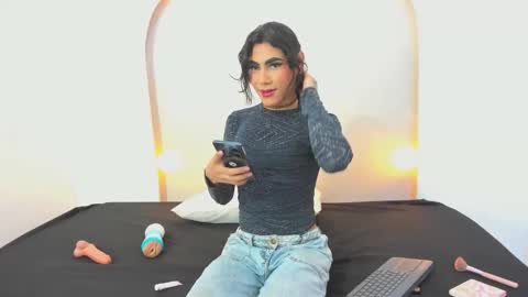 Snapshot of tamara_rouse57 chatting on October 17, 5:54 am tamara_rouse57 online show from October 17, 5:54 am