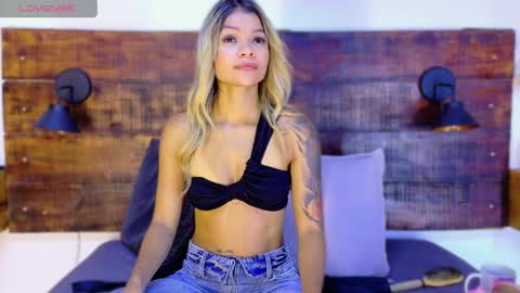    online show from April 1, 1:41 pm