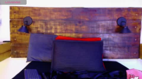    online show from April 10, 10:20 am