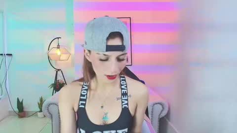 Snapshot of tamara_slimx chatting on January 29, 3:54 am Tamara online show from January 29, 3:54 am